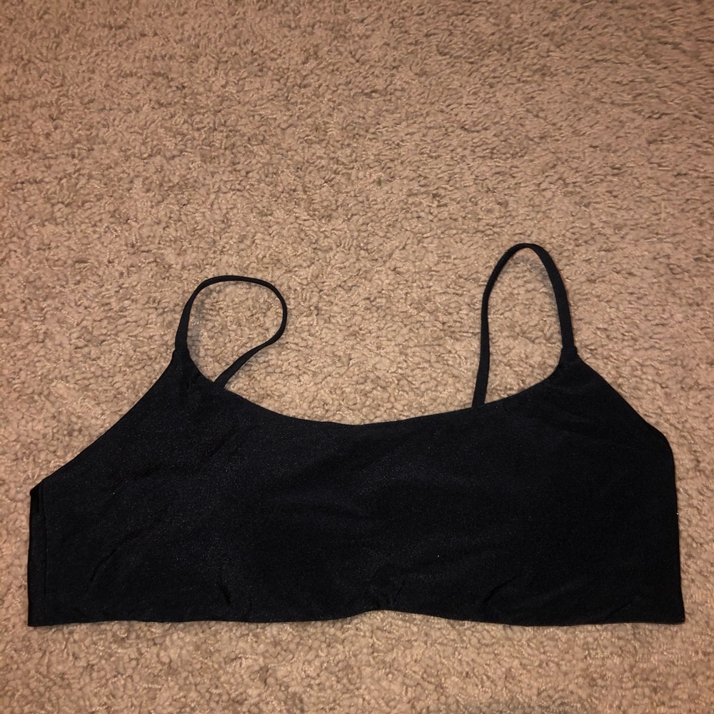 Lululemon bathing suit top